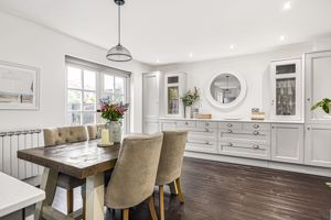 Photo 18- click for photo gallery